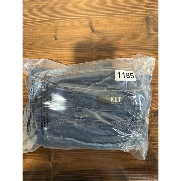 Kut From The Kloth Amy Straight Jeans Women's Size 10 Blue Denim Cuffed Cropped - Picture 10 of 10